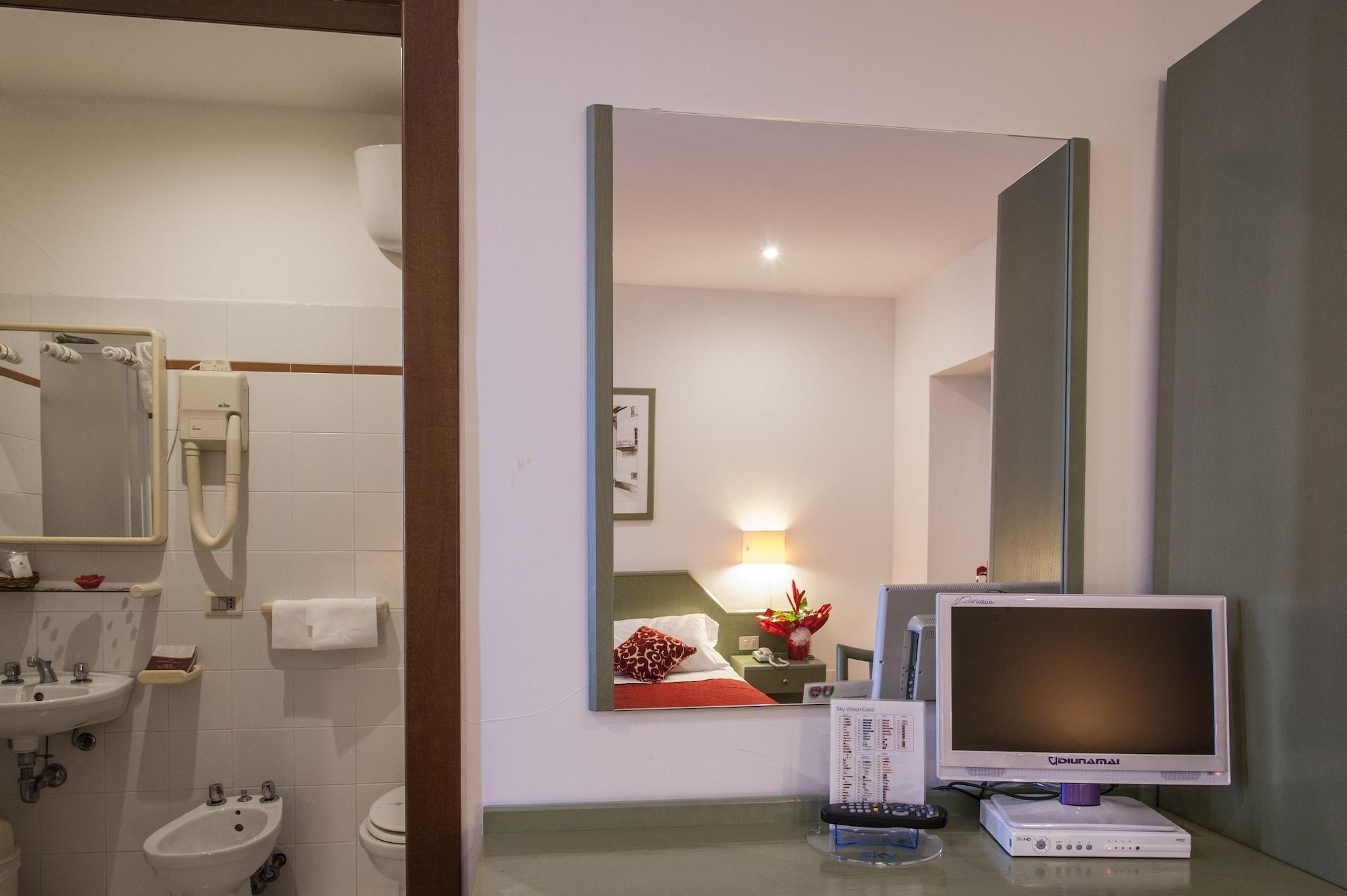 Hotel Villa Del Cardinale 노르마 외부 사진