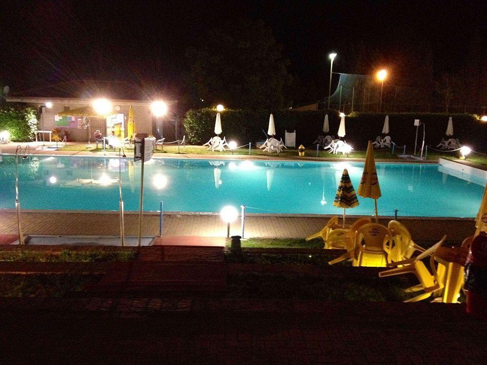 Hotel Villa Del Cardinale 노르마 외부 사진